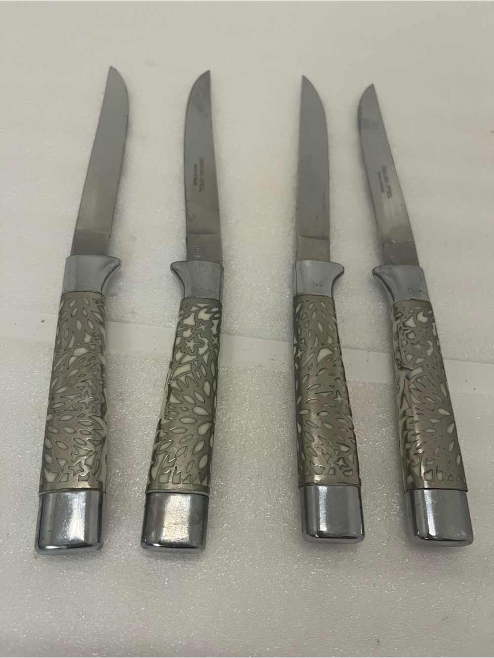 4 Vintage Carvel Hall by Briddell Steak Knives W Silver Overlay Handles 8 1/4 “